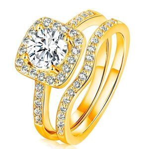 18K Yellow Gold and White Diamond Cubic Zirconia Wedding Ring Band Set